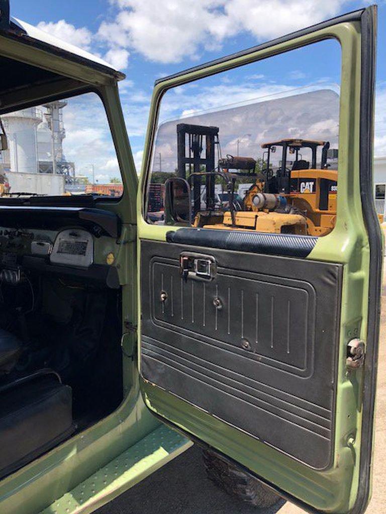 1976 Toyota FJ-40 Land Cruiser -ANTIQUE & COLLECTOR CAR