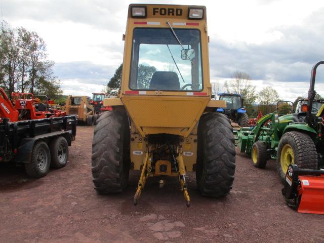 1988 FORD 555B 4WD TRACTOR W/ LDR,