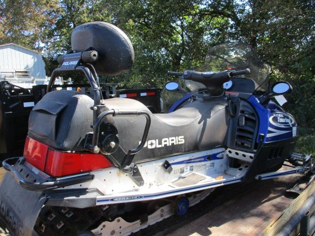 2002 POLARIS 550 SNOWMOBILE,