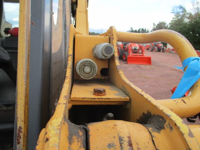 CASE 85XT SKID STEER WITH 74 INCH BKT,