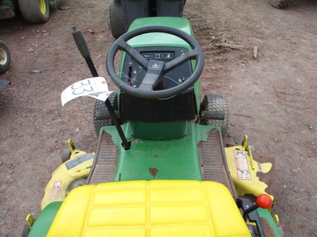 JOHN DEERE 180 LAWN TRACTOR