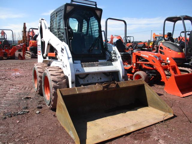 BOBCAT S175 SKID STEER W/CAB, HEAT,