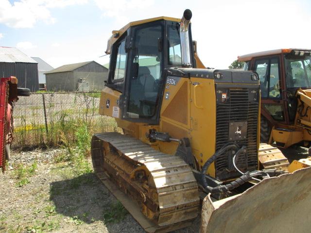 JD 650KXLT Dozer