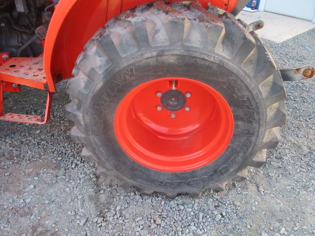 2014 KUBOTA L3901DT TRACTOR W/LDR,