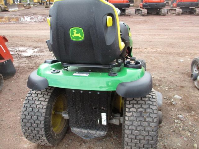 JOHN DEERE 155C LAWN TRACTOR