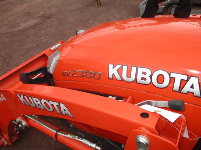 Kubota BX2380TV60 Tractor/Ldr/Mower