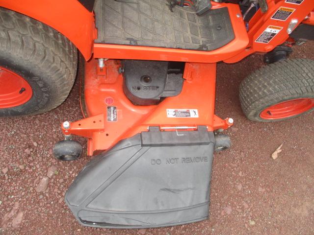 Kubota BX2380TV60 Tractor/Ldr/Mower