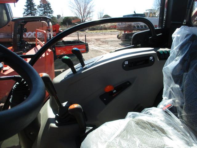 CASE IH 75A TRACTOR W/LDR, 4WD, C/A/H