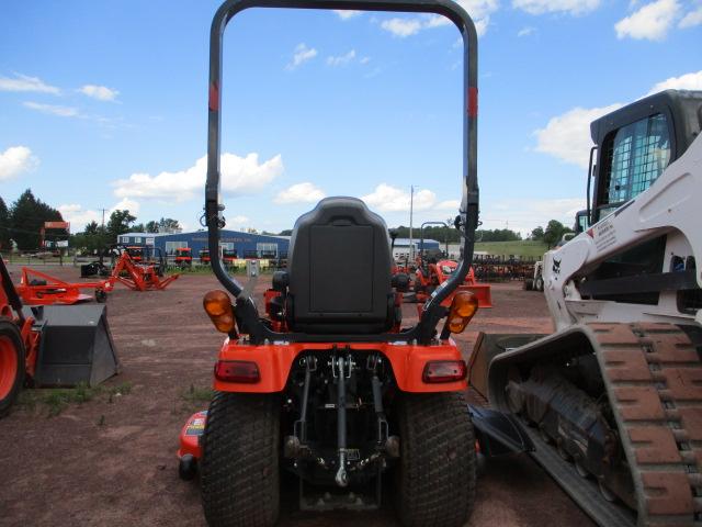 KUBOTA BX2670TV60 TRACTOR/Ldr/Mower