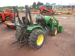 John Deere 2320 Tractor w/loader