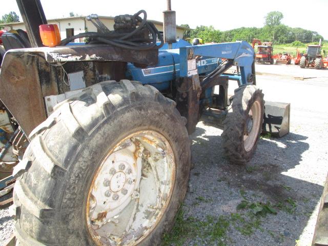 FORD 4610 TRACTOR