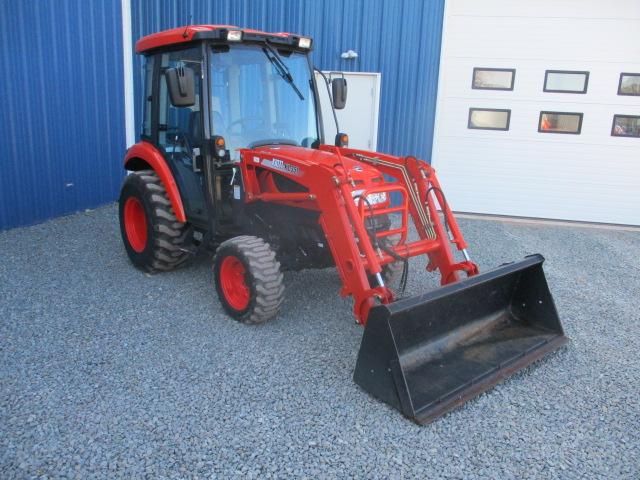 2010 Kioti DK35CHSE Cab Tractor