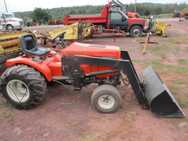 1995 Power King Tractor W/LDR, 4WD