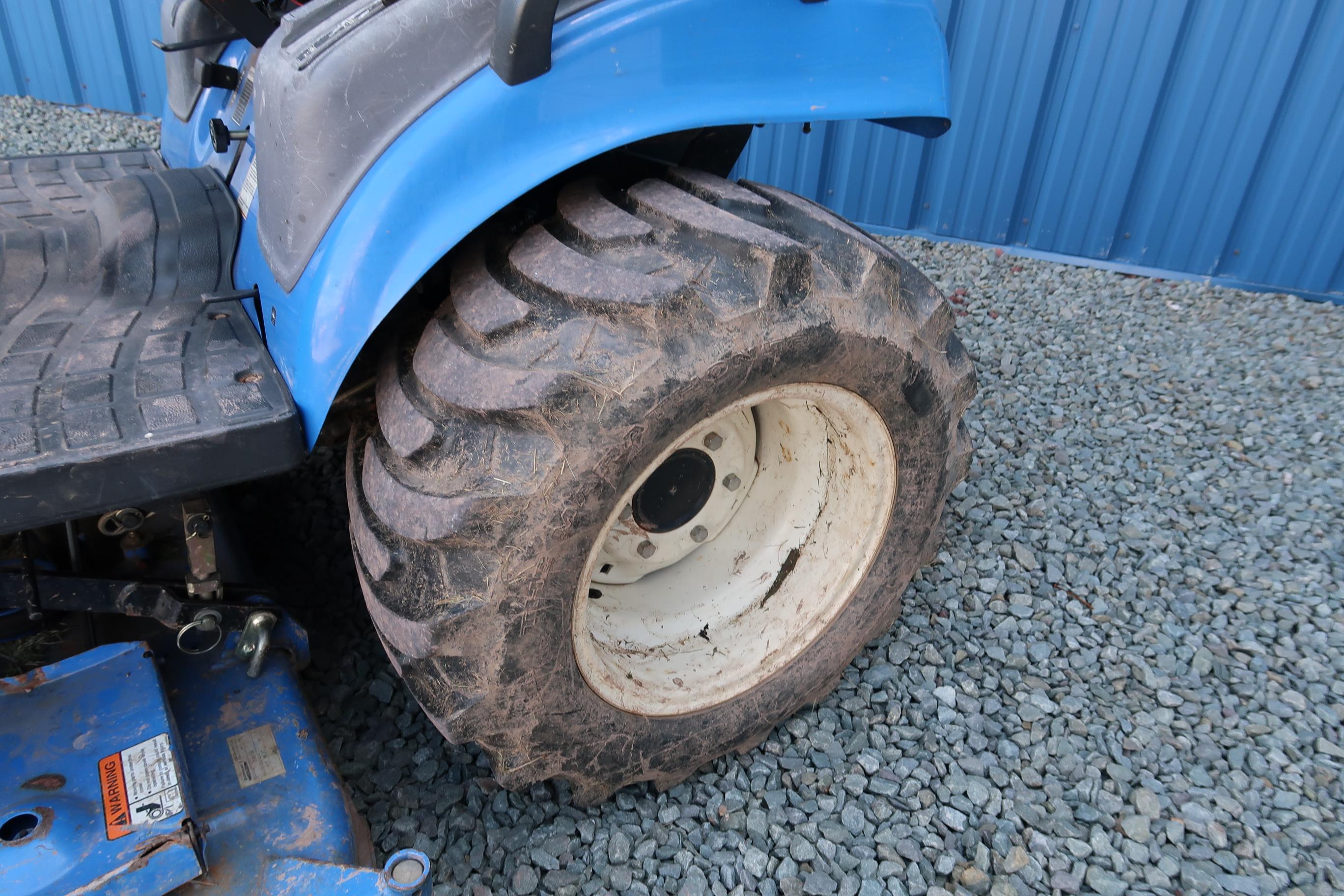 New Holland T1110 Tractor