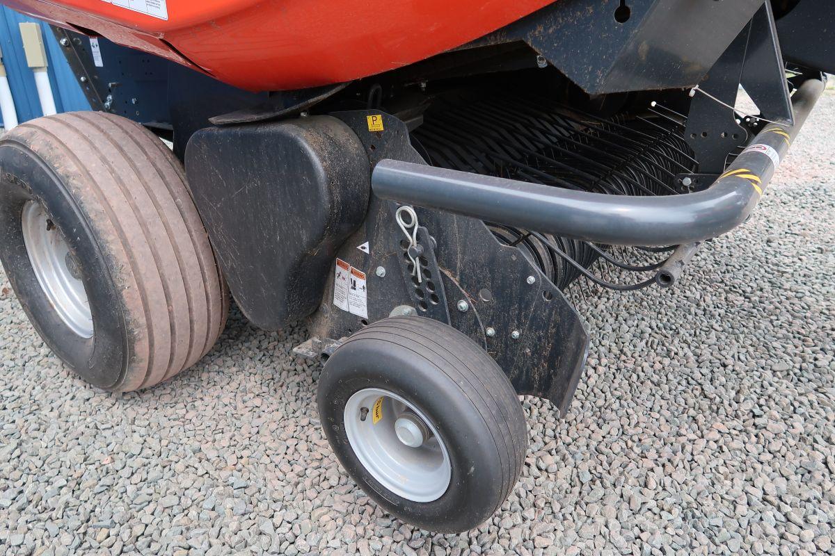 2019 KUBOTA BV4160SS ROUND BALER