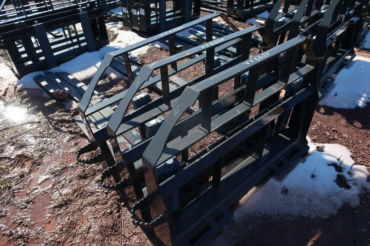 BRAND NEW 2022 TITAN SDFF PALLET FORKS