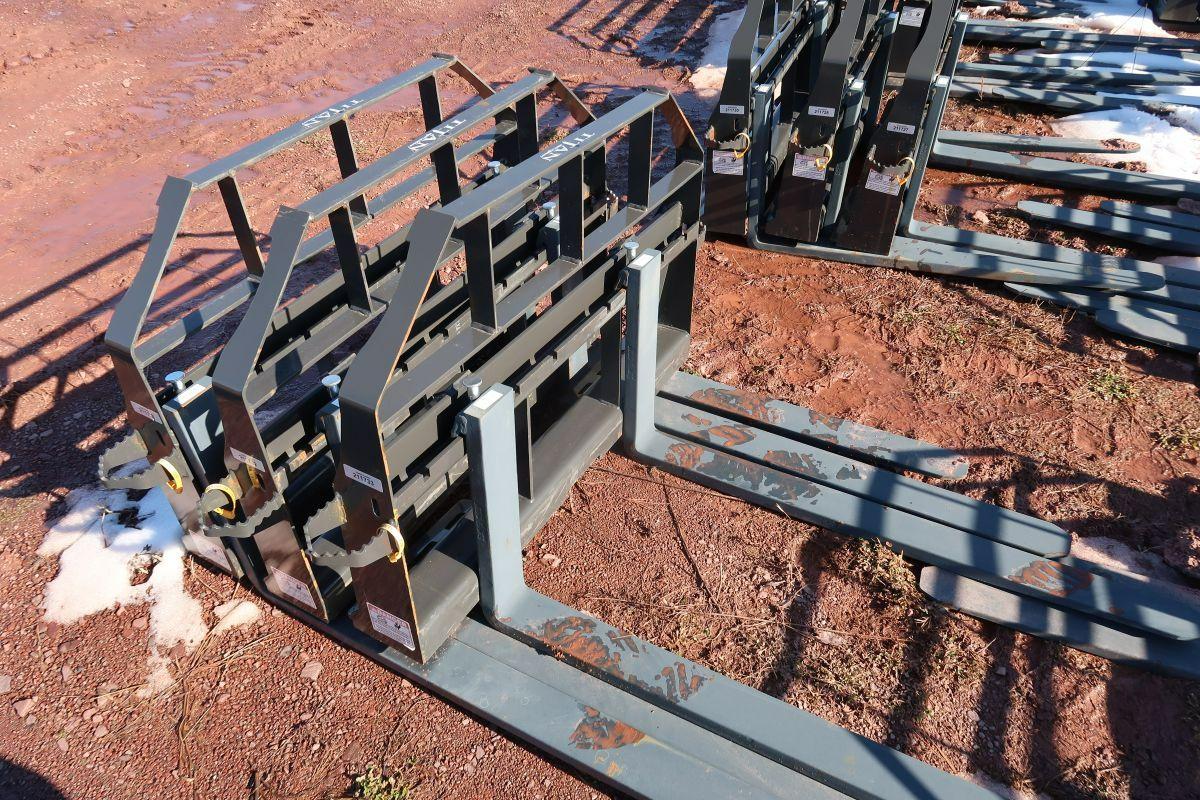 BRAND NEW 2022 TITAN SDFF PALLET FORKS