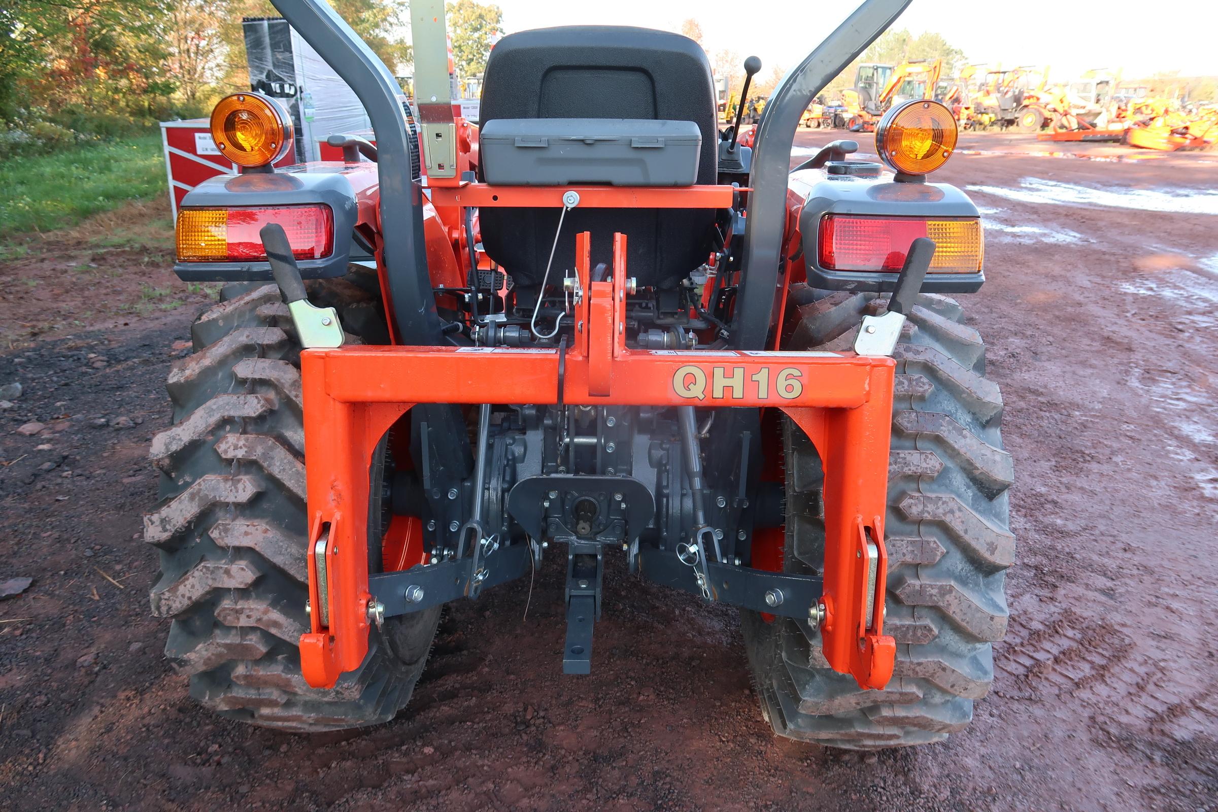 2023 KUBOTA L3902HST TRACTOR