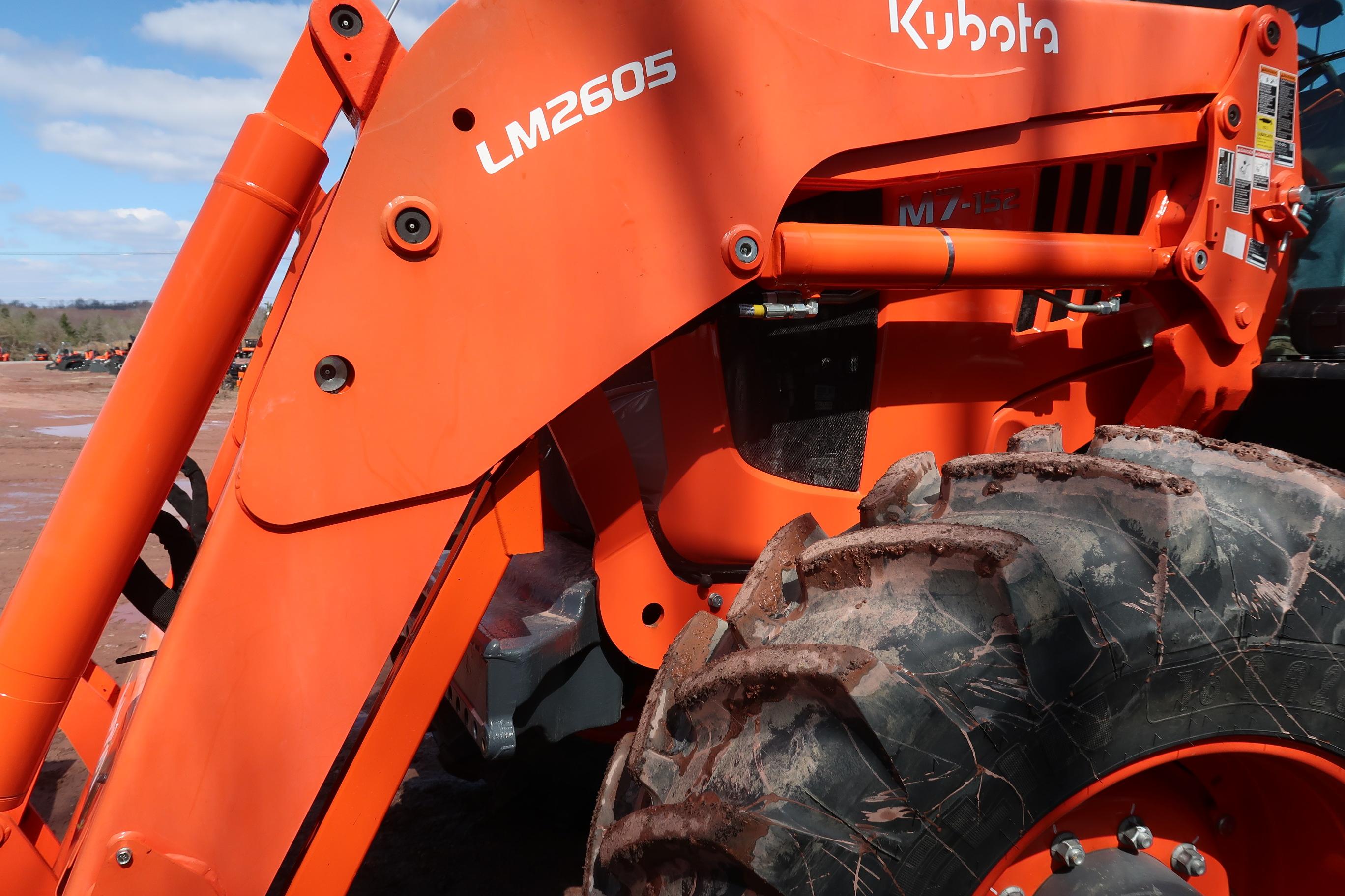 2022 Kubota M7-152D Tractor