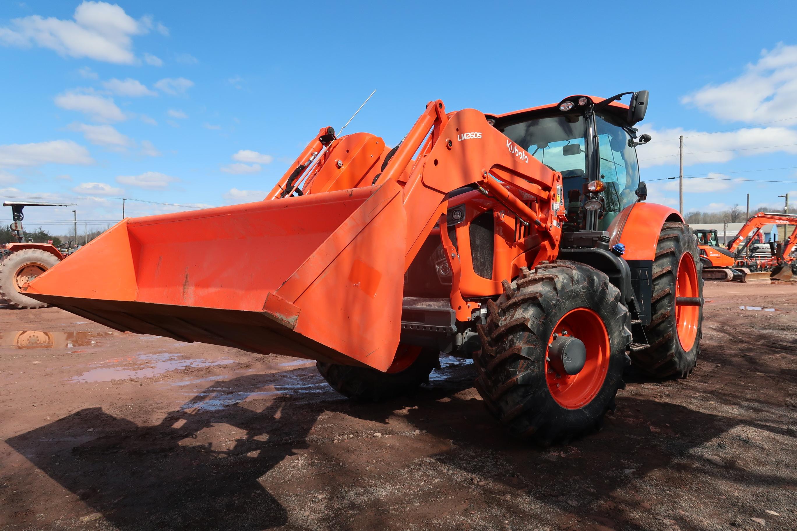 2022 Kubota M7-152D Tractor