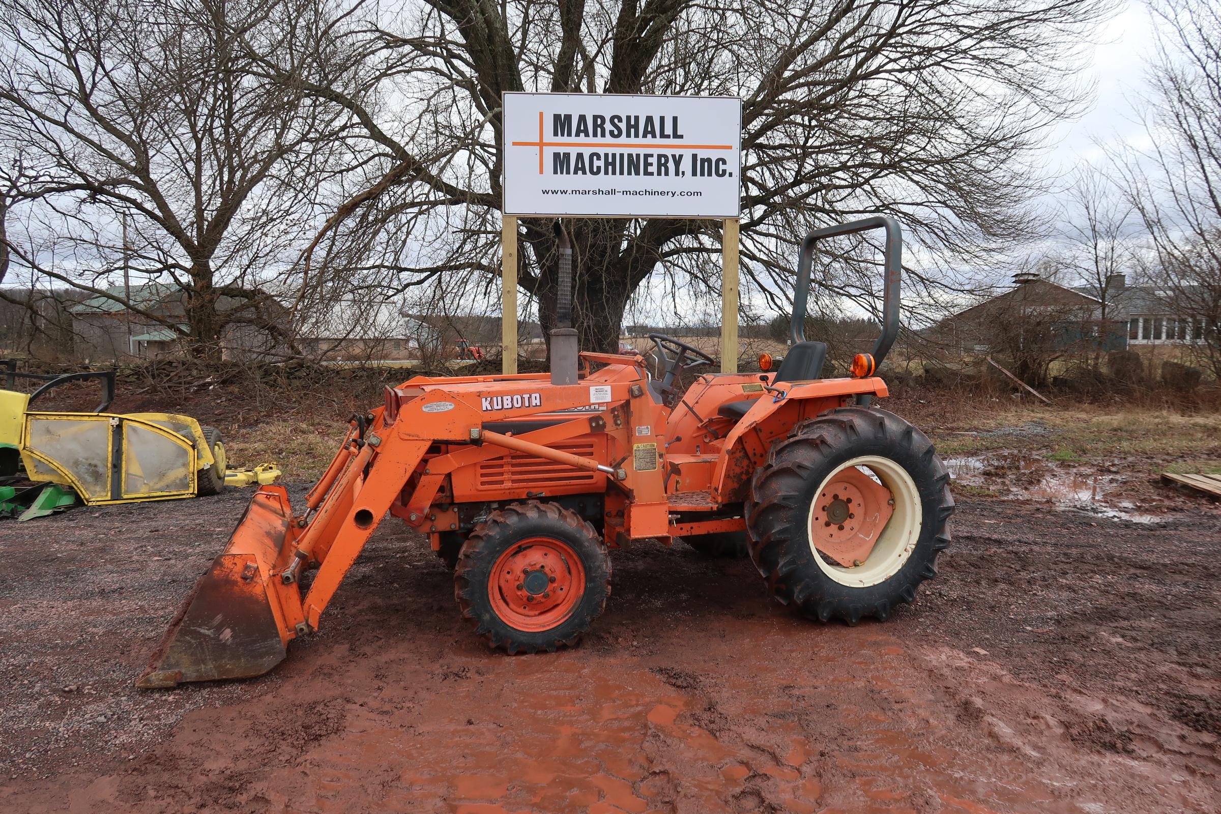 1987 KUBOTA L2550DT TRACTOR