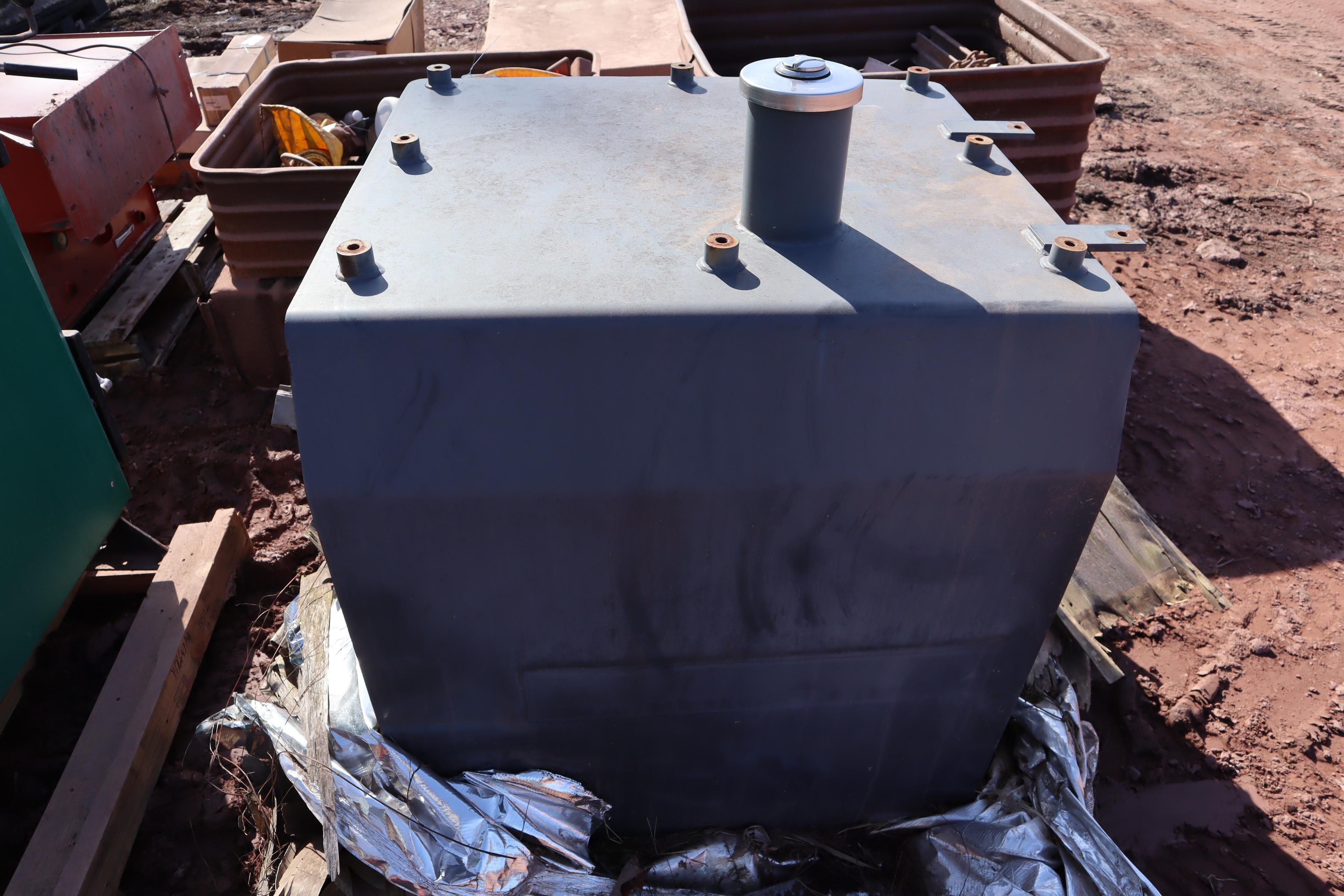 Takeoff Steel Fuel Tank For Large Machine
