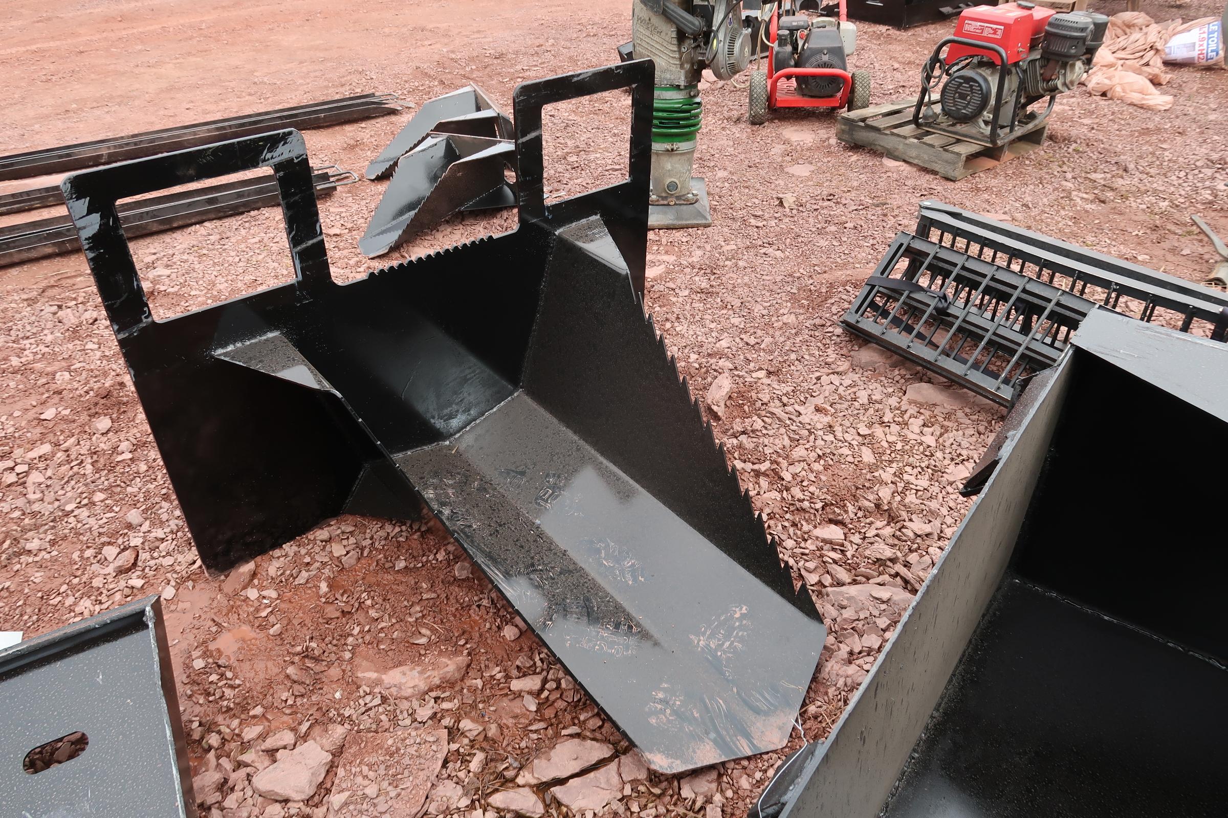 Brand New 40 in. Skid Steer Spade Bucket