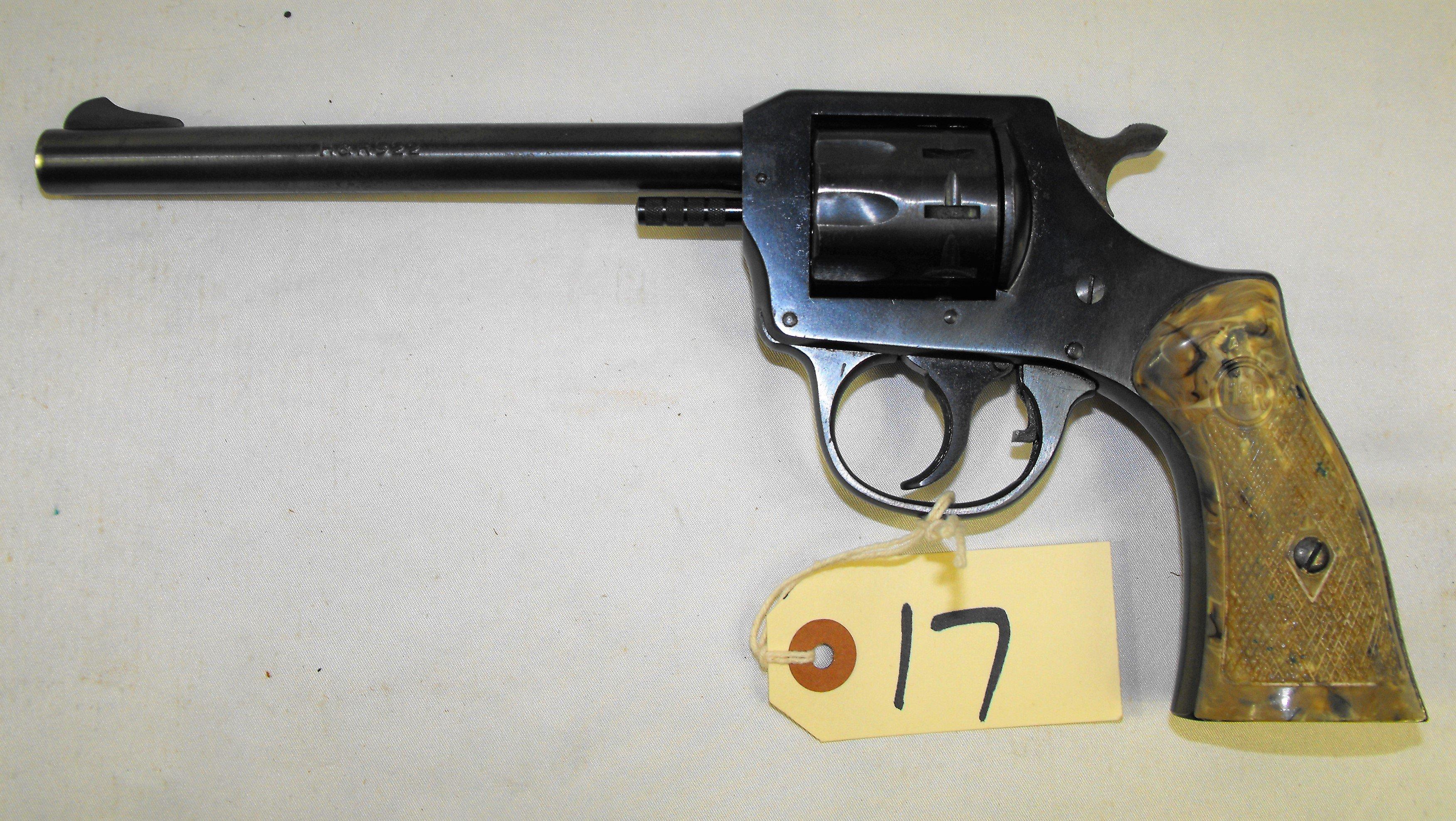 H&R 922 22 LR 9-SHOT DOUBLE ACTION REVOLVER