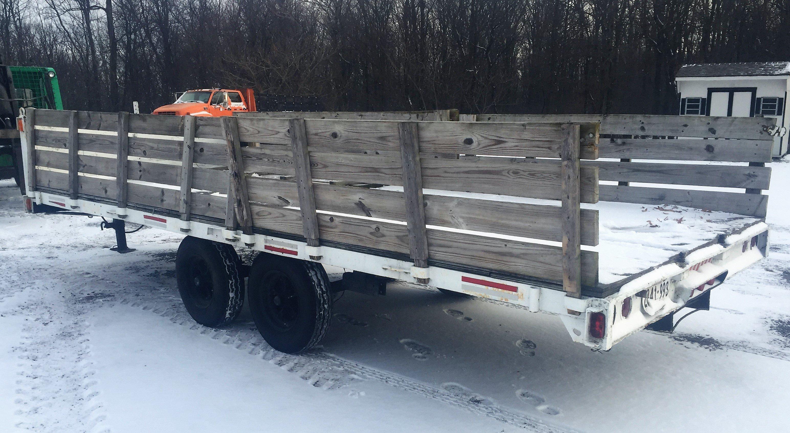 7.5’ X 18’ Flatbed Trailer