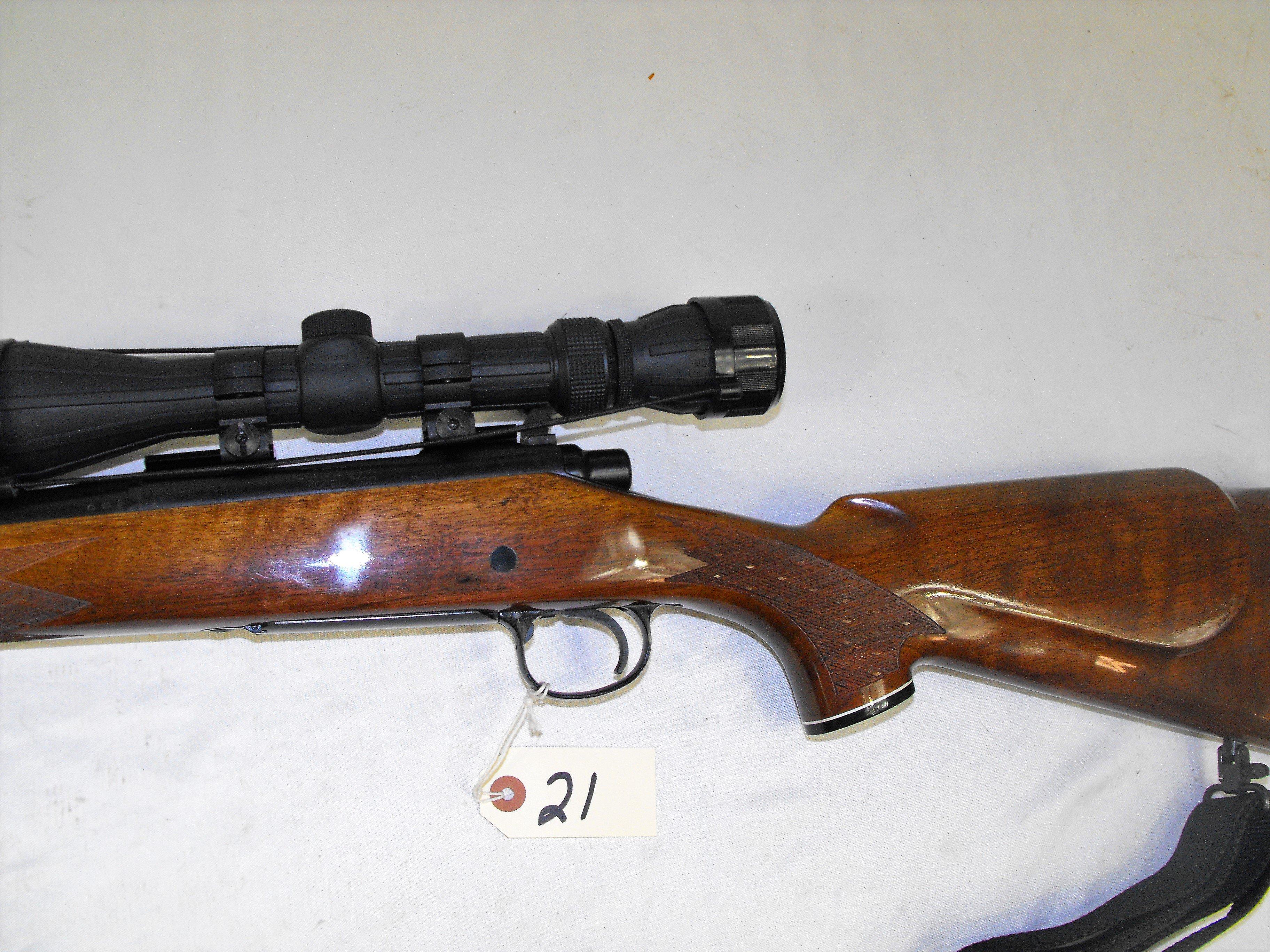 (R) REMINGTON 700 BDL CUSTOM DELUXE 308 BOLT ACTION