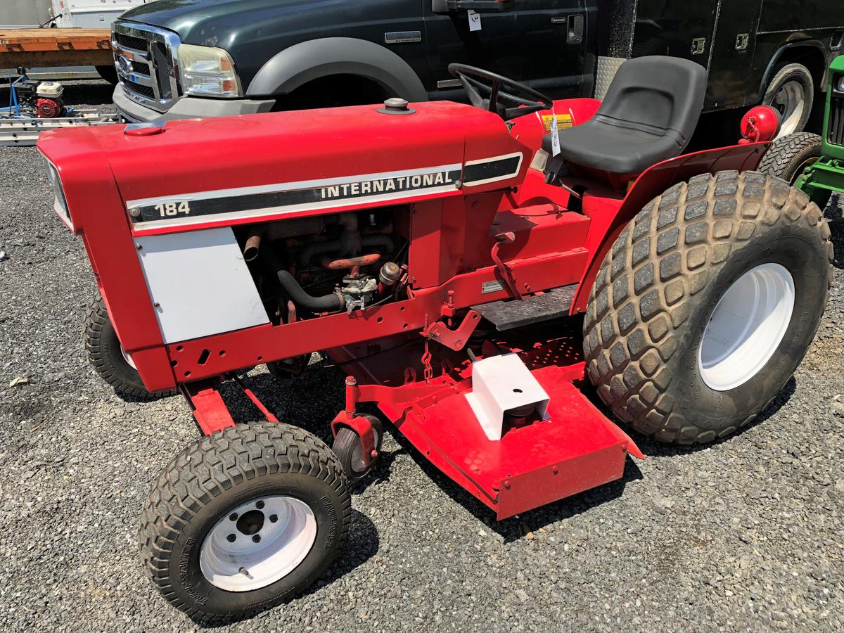 International 184 tractor w/ mower deck