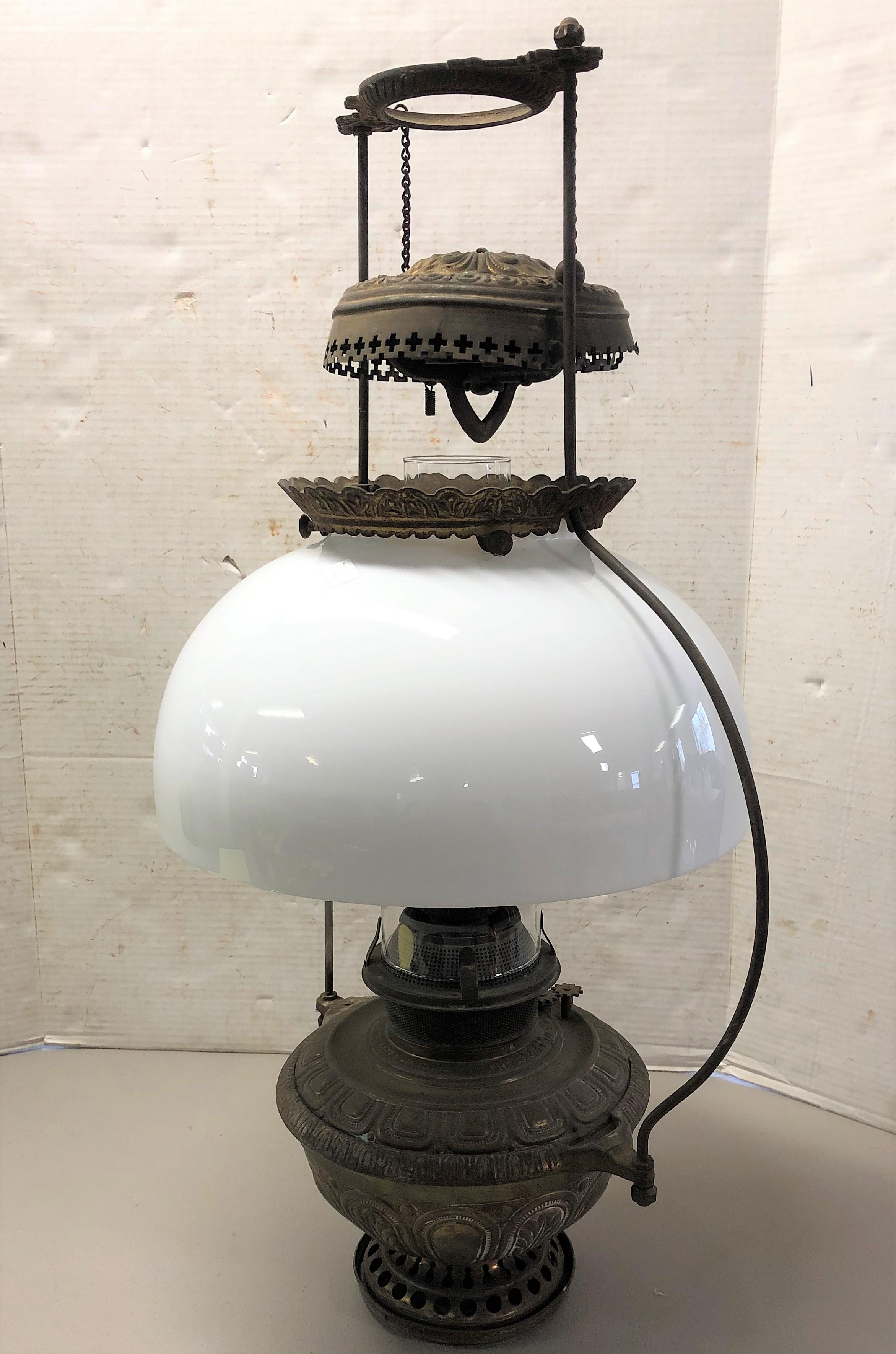 Antique Bradley & Hubbard Table Oil Lamp