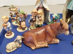 (11) Goebel Humme Figurines