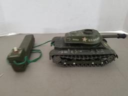 Vintage 1965 Daisy/Matic Missile Tank No. 80