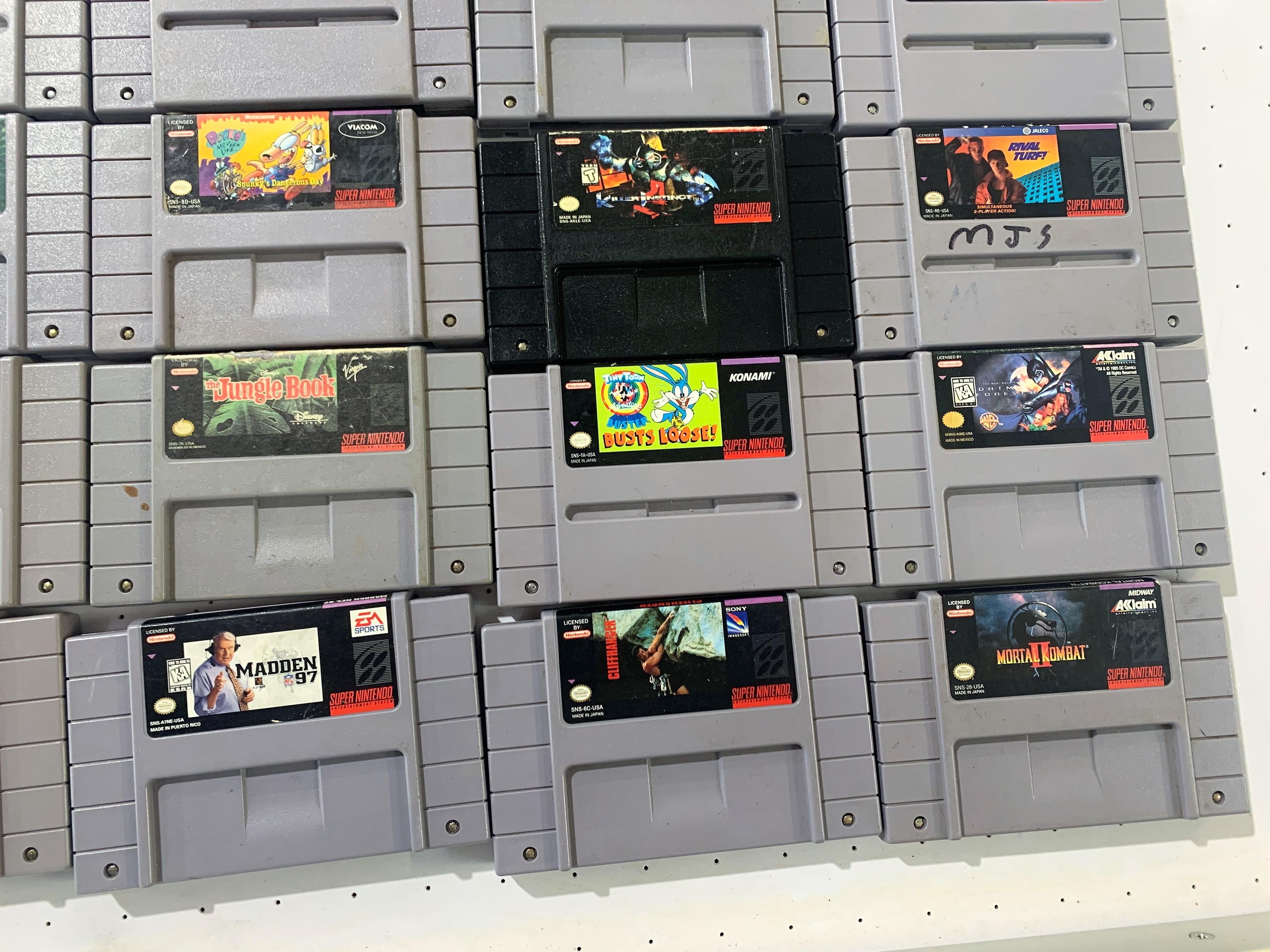 (35) SNES Games Zelda, Mario Kart, & More