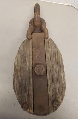 Large Early Primitive Rope Pulley,