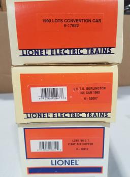 3-Lionel Freight Cars