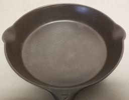 Griswold No. 7 slant logo 701 Cast Iron Skillet,