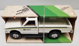 ERTL John Deere Dealer Pickup Truck