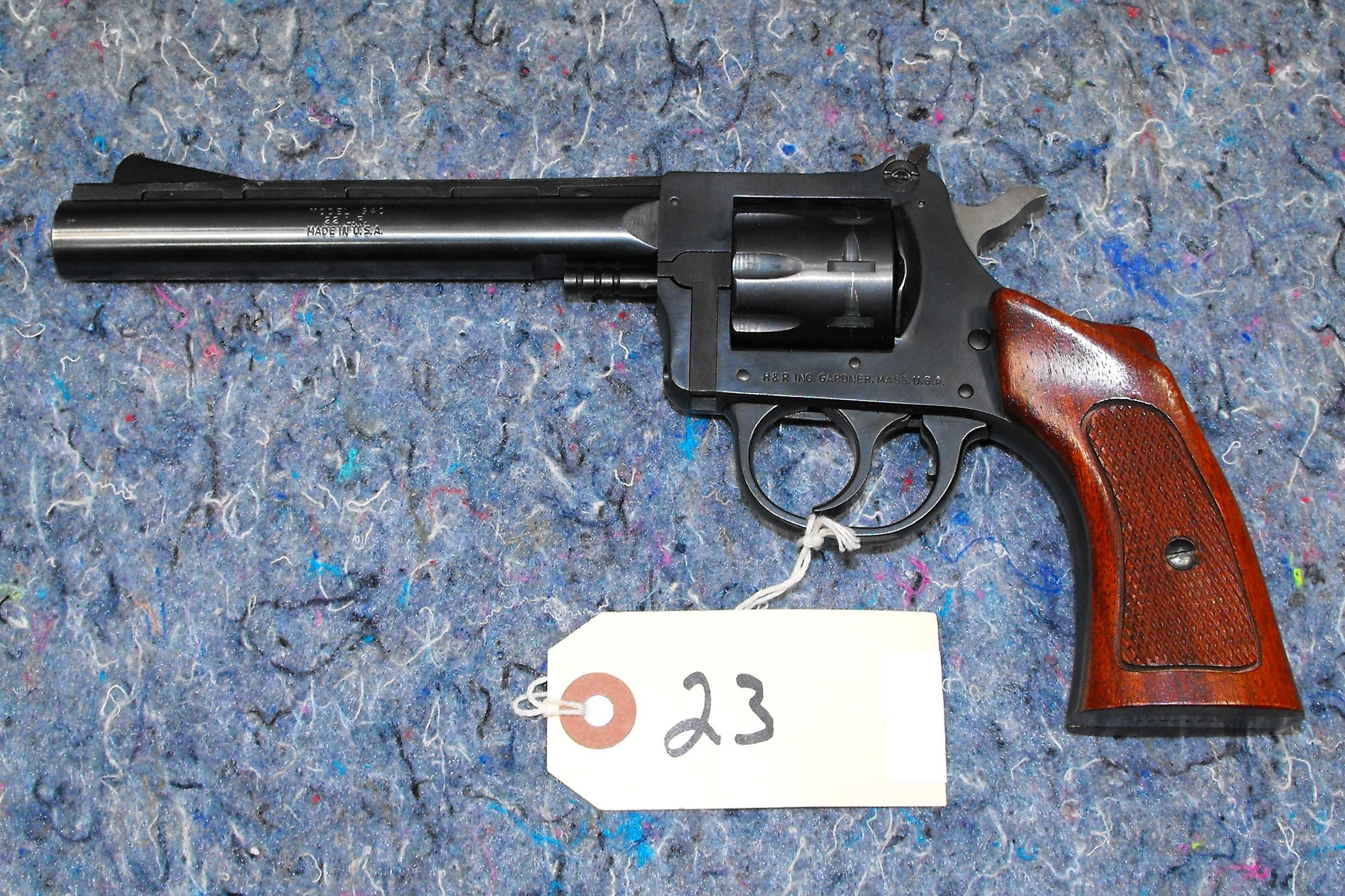 (R) H&R 940 22 LR Revolver