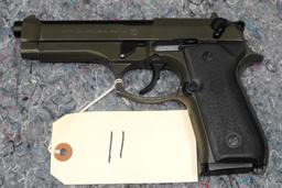 (R) Beretta 92F 9MM Para Pistol