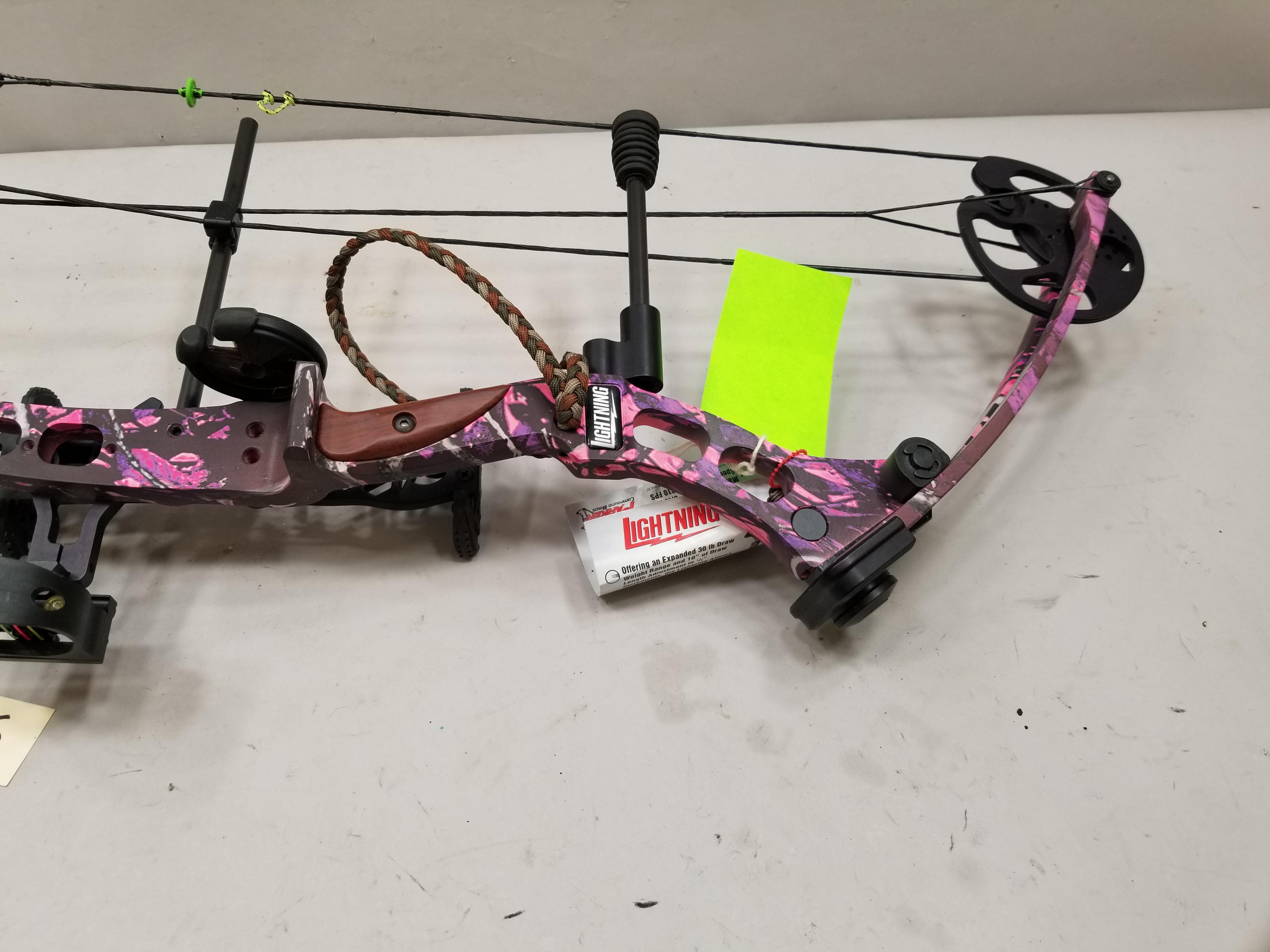 Like New Parker Lightning Youth Bow