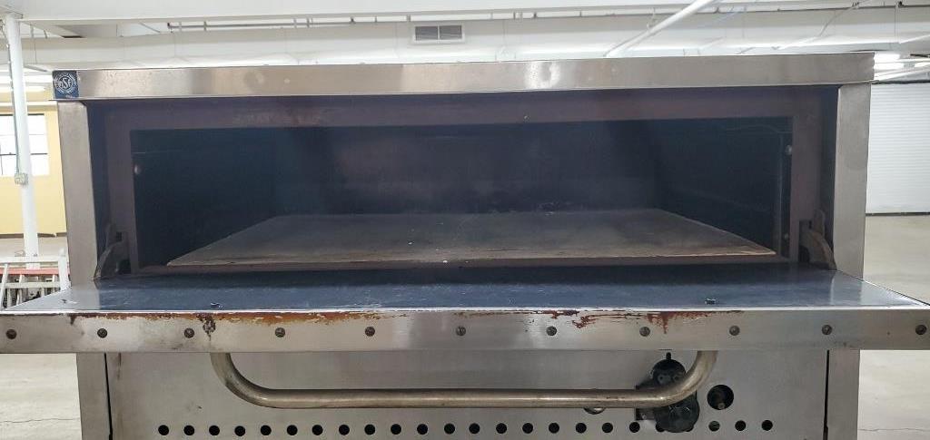 Double Pizza Oven, Very Clean