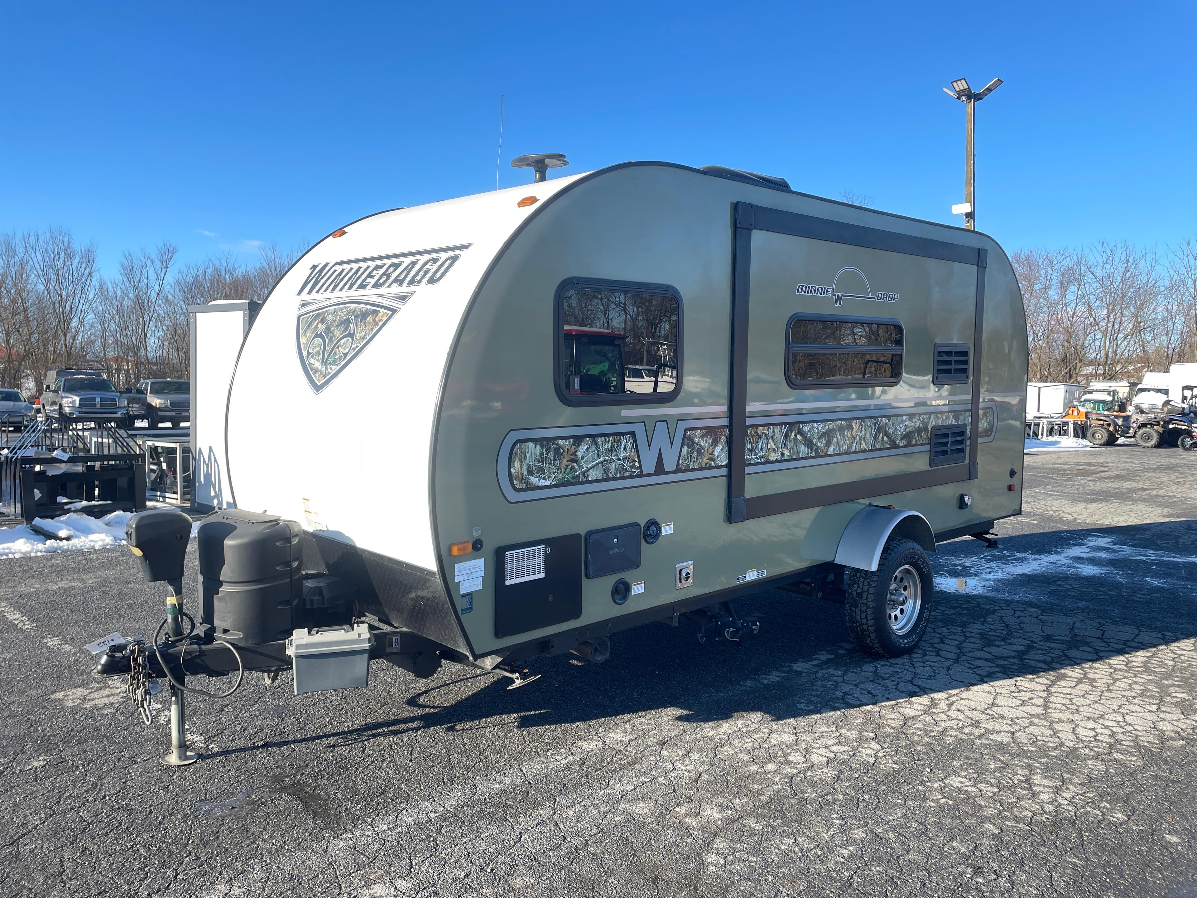 2018 Winnebago 18' Bumper-Pull Camper