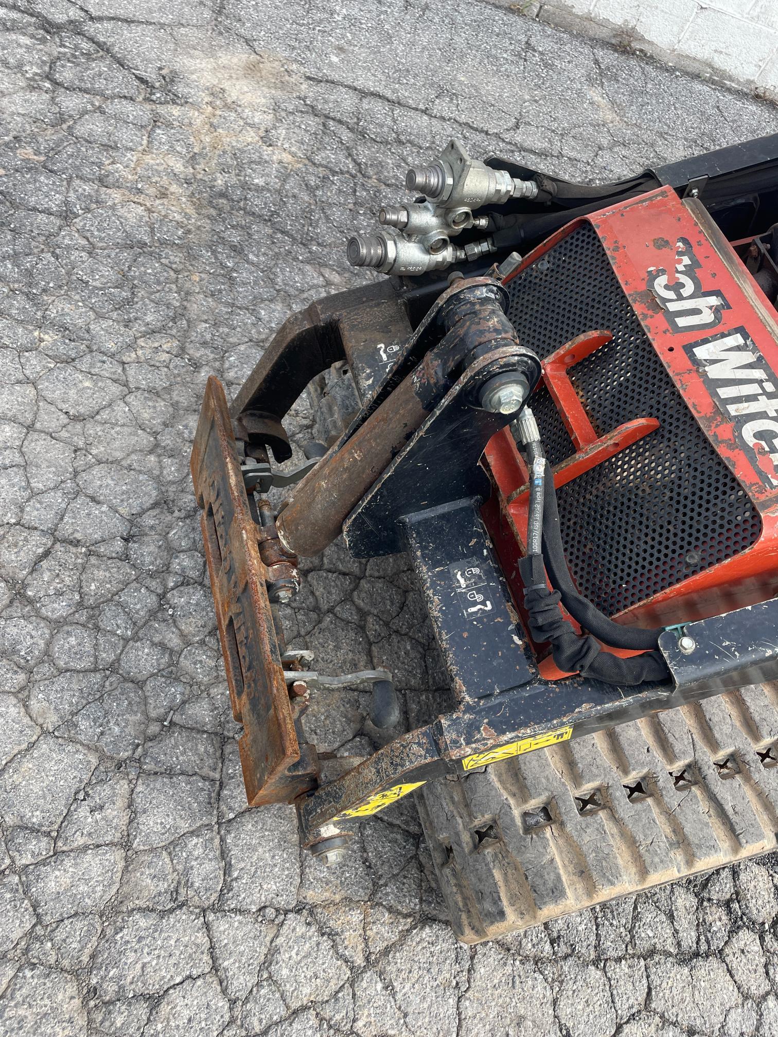 2022 Ditch Witch SK800 Stand On Skid Loader