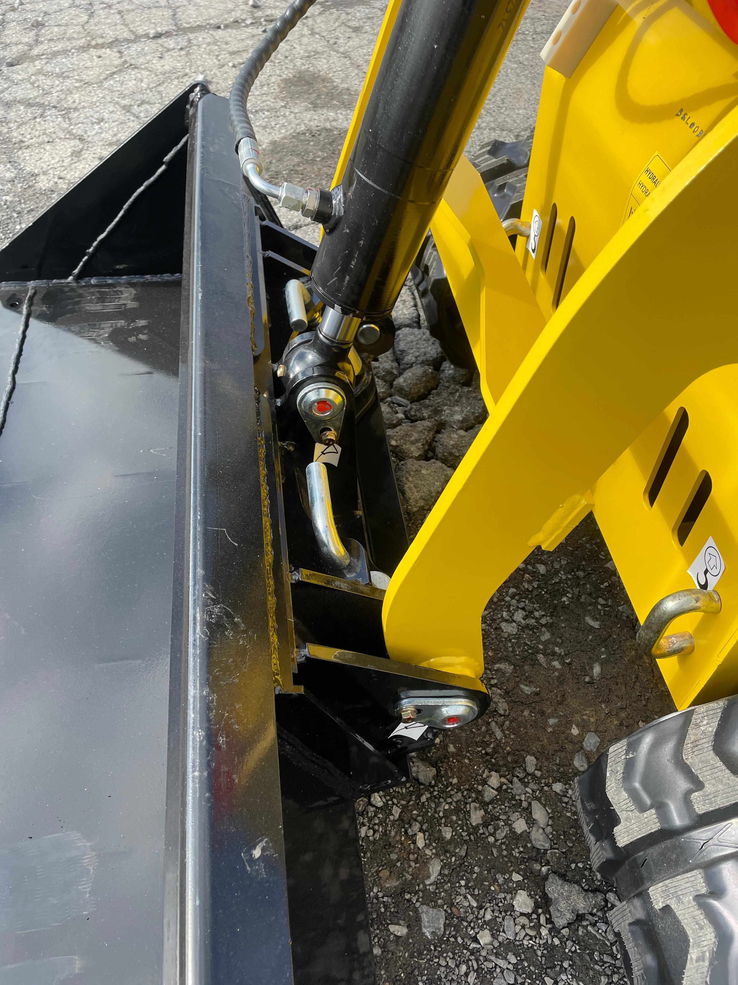 New MachPro MP-S300 Mini Stand On Skid Loader