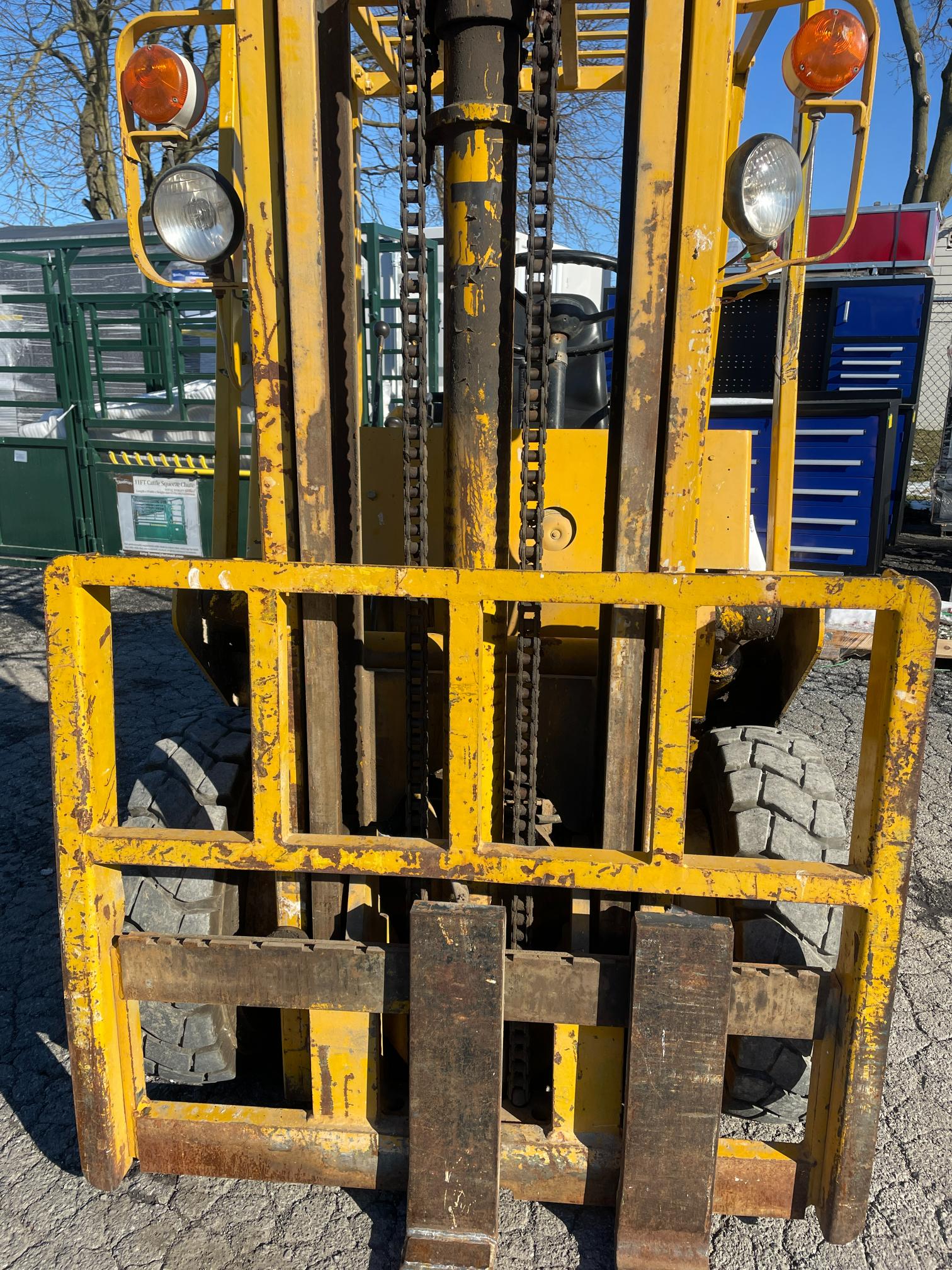 TCM 4,000 IB Gas Forklift