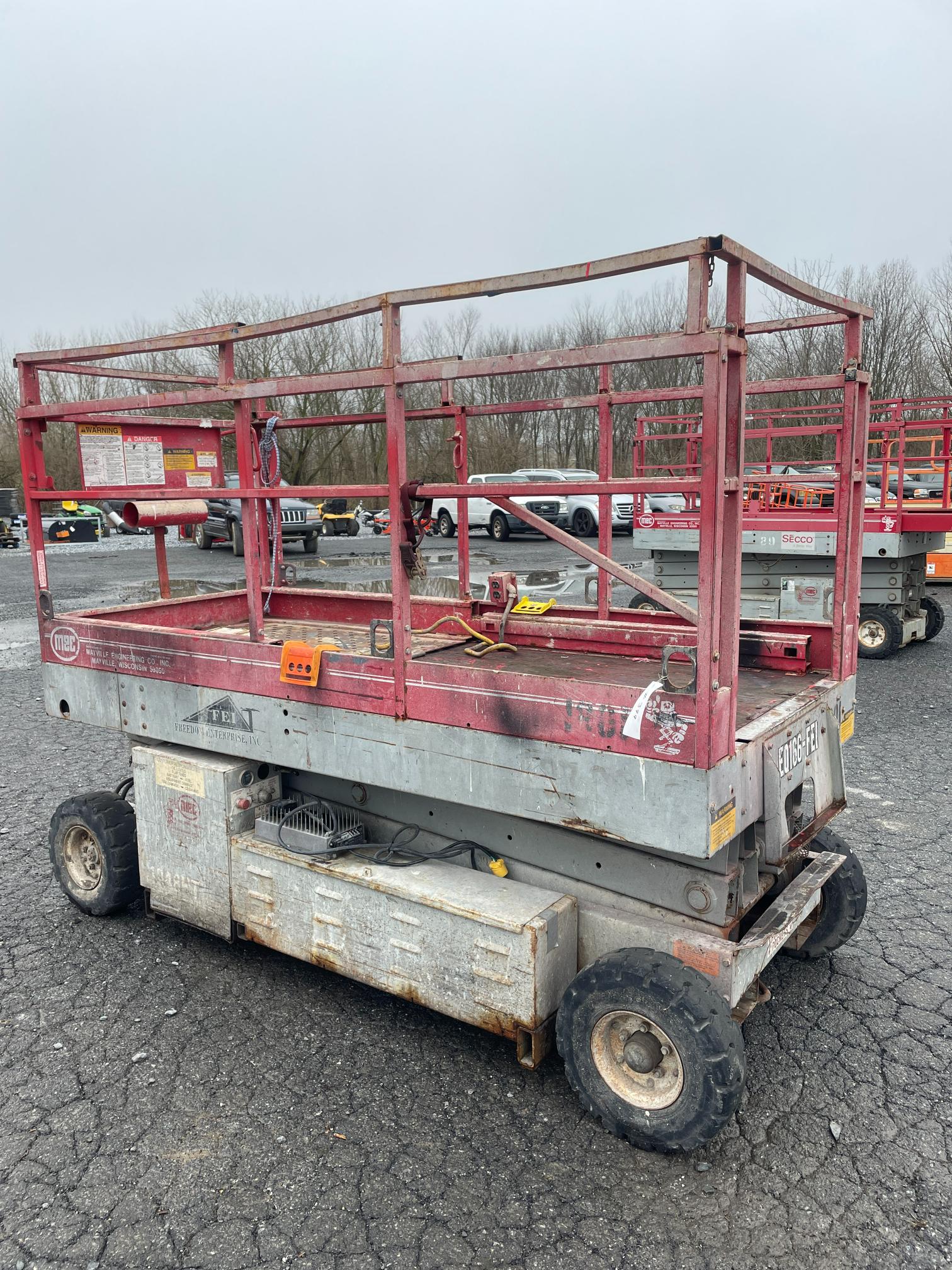 MEC 1948HT Electric Scissor Lift