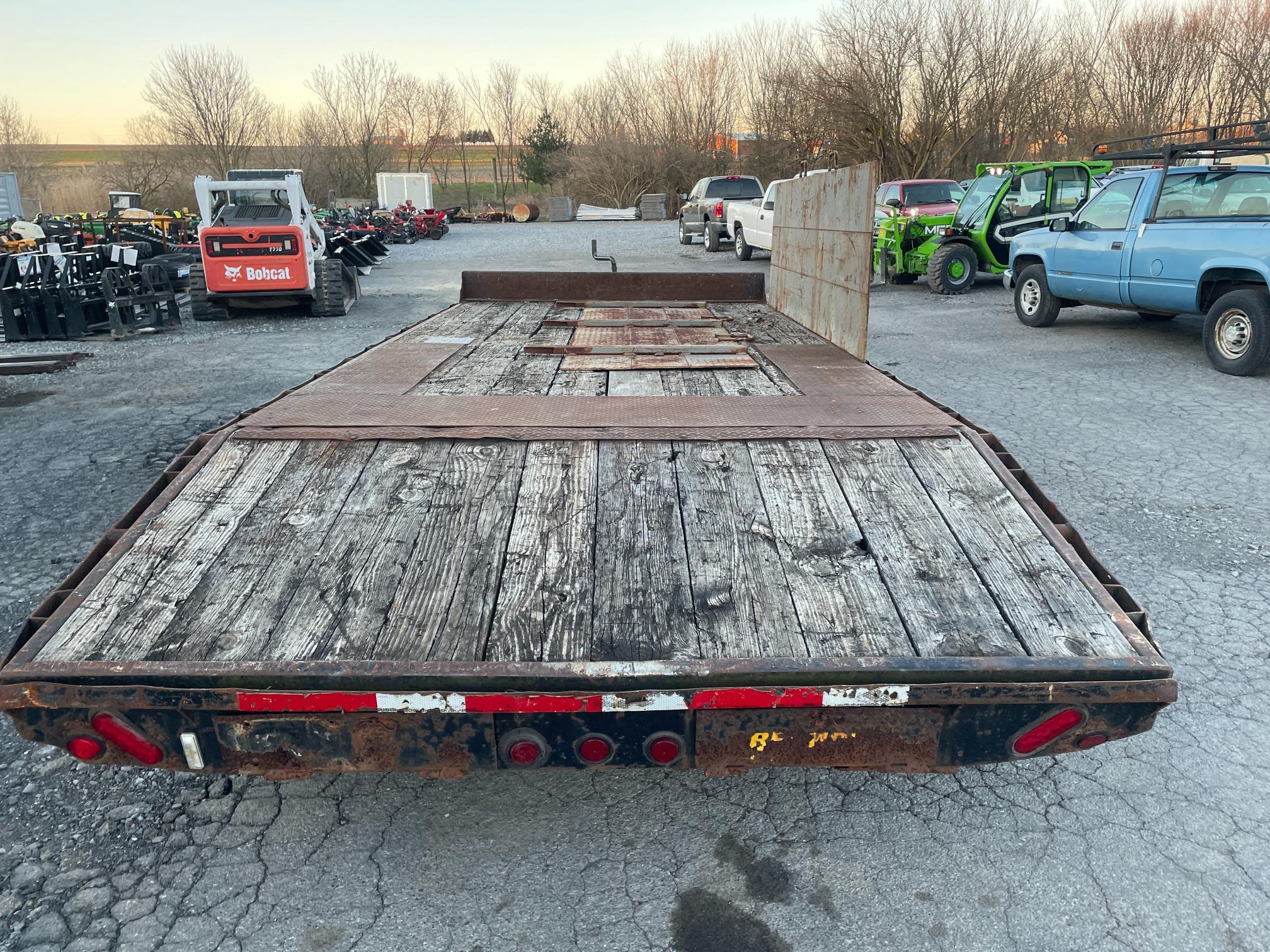 2004 Belmont 8X20' Equipment Trailer