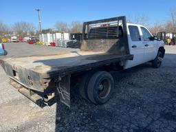 2010 Chevrolet 3500 HD Diesel Truck W/ 9' Flatbed